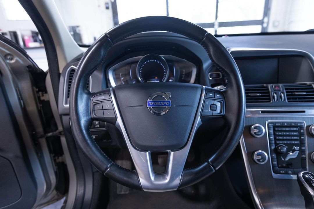 2016 Volvo XC60
