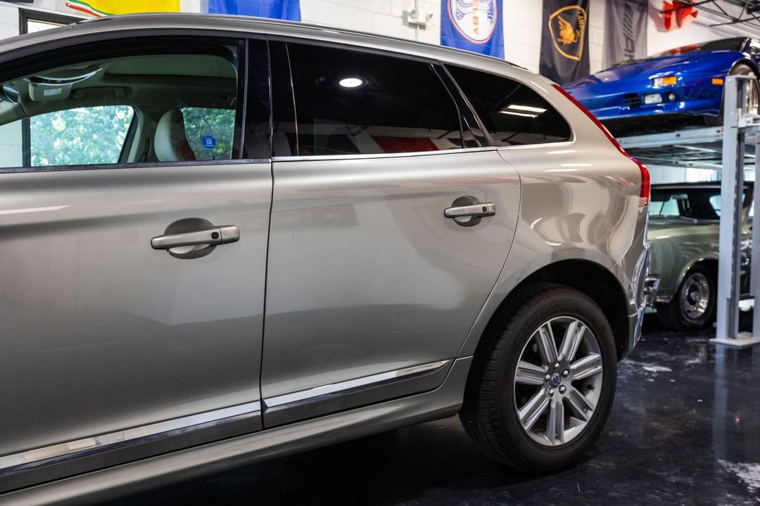 2016 Volvo XC60