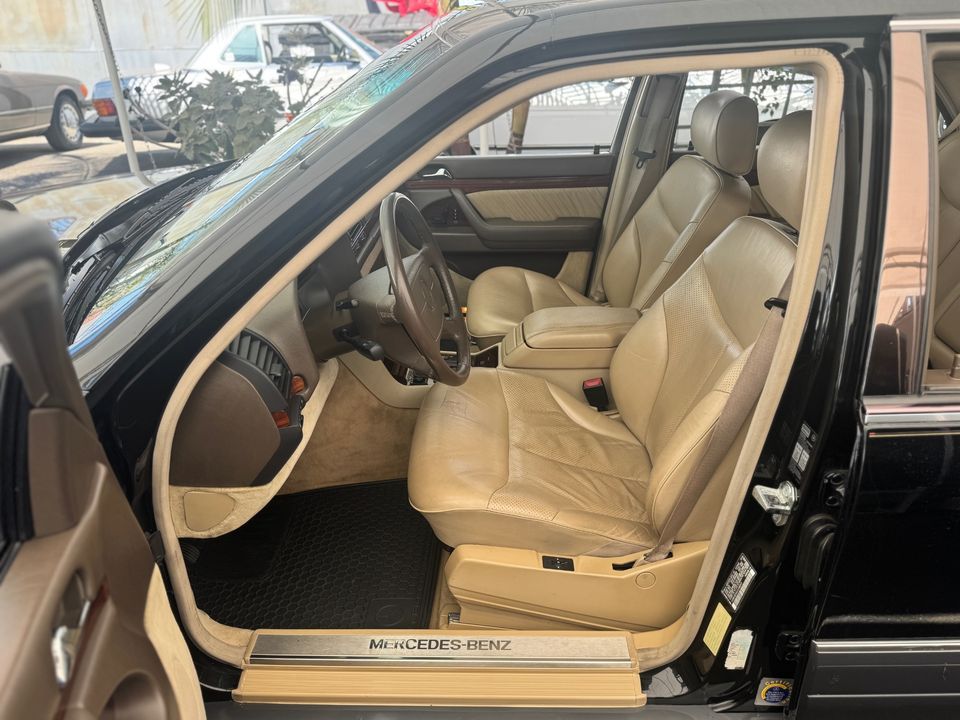 1995 Mercedes-Benz S-Class