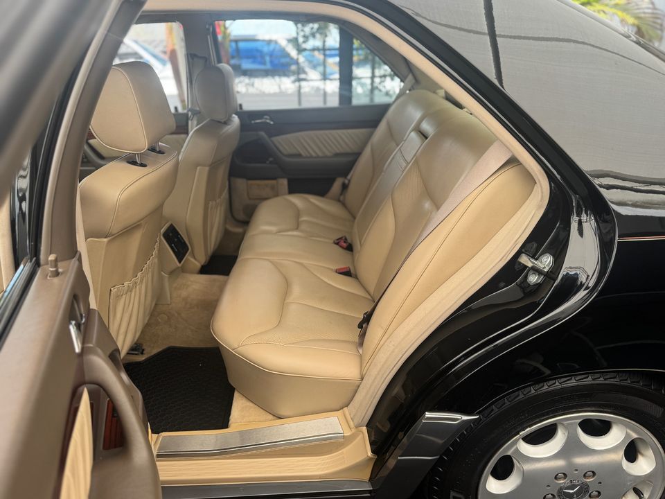 1995 Mercedes-Benz S-Class