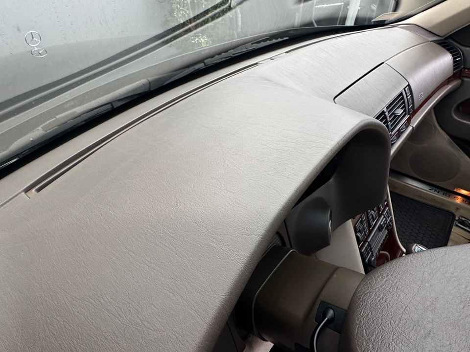 1995 Mercedes-Benz S-Class