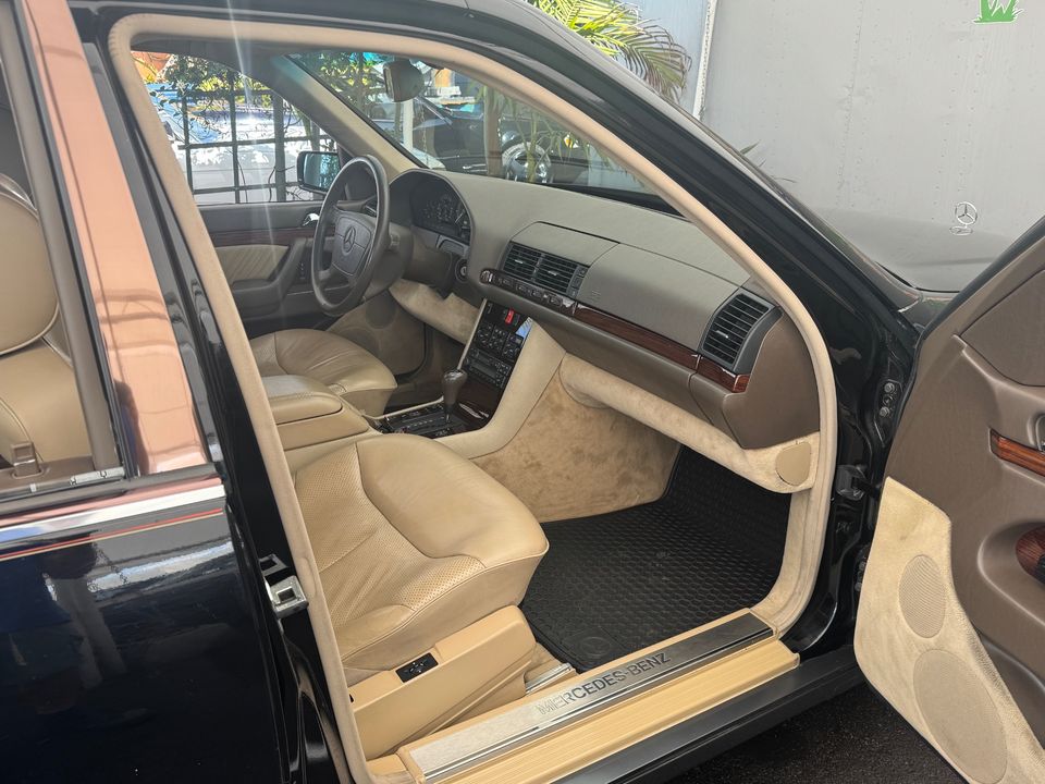 1995 Mercedes-Benz S-Class