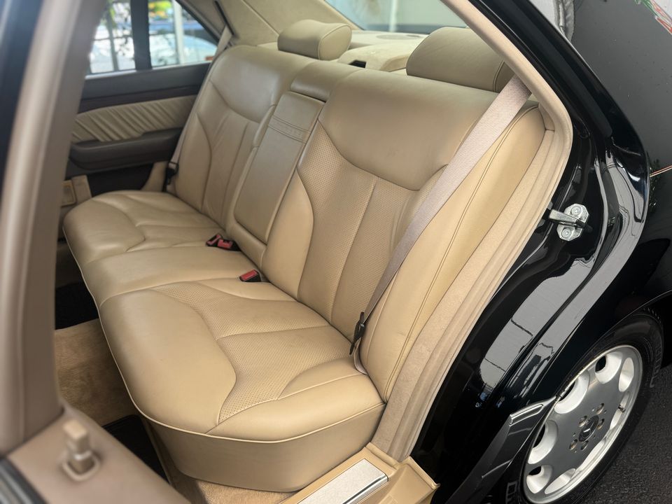 1995 Mercedes-Benz S-Class