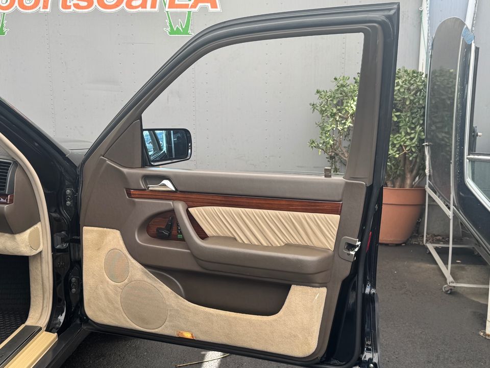 1995 Mercedes-Benz S-Class