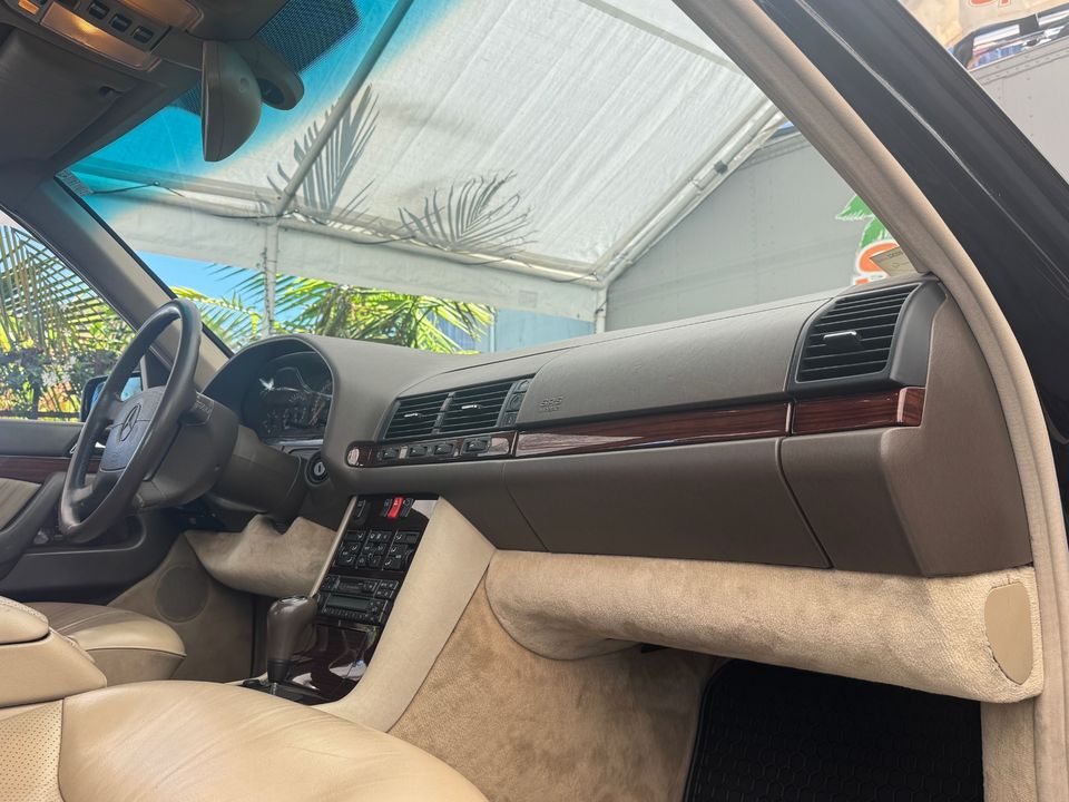 1995 Mercedes-Benz S-Class