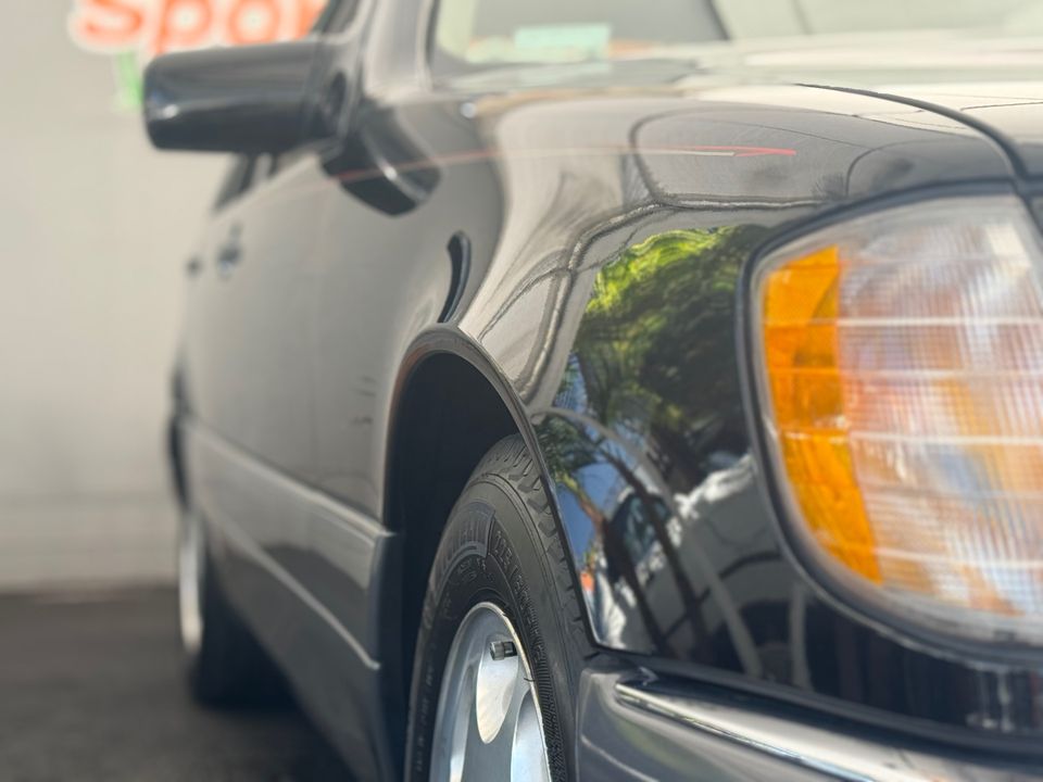 1995 Mercedes-Benz S-Class