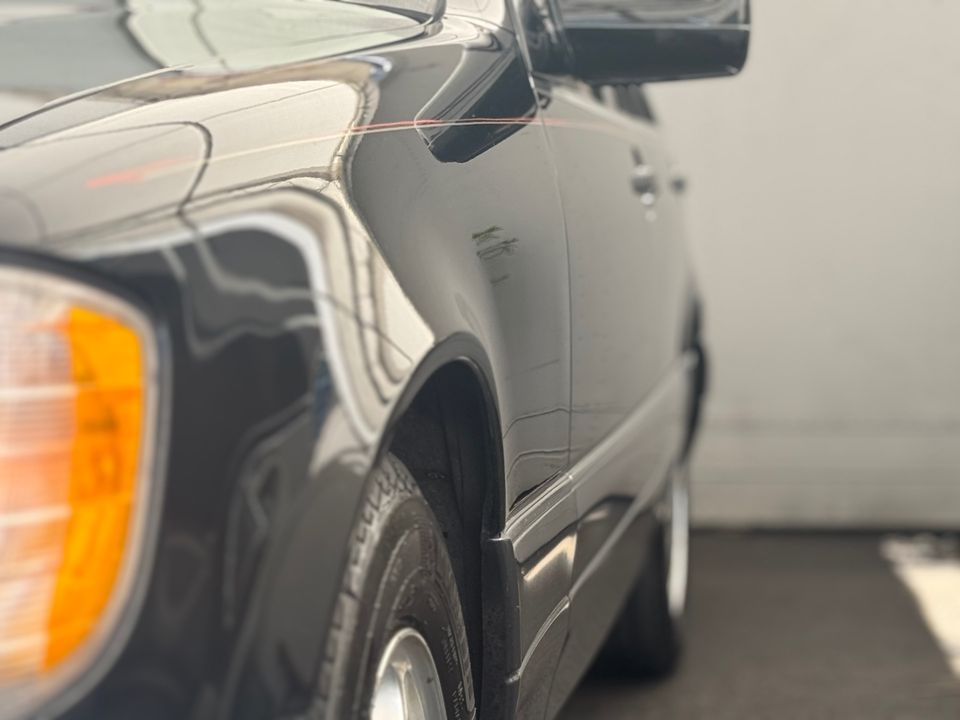 1995 Mercedes-Benz S-Class