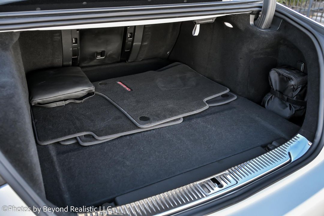 2024 Mercedes-Benz S-Class