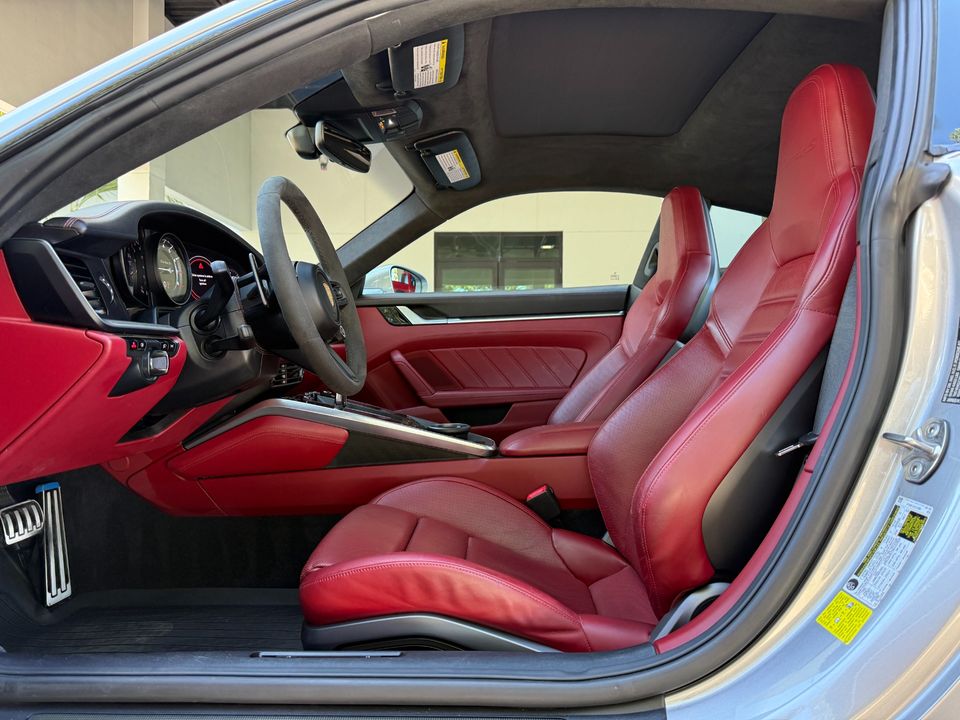 2021 Porsche 911