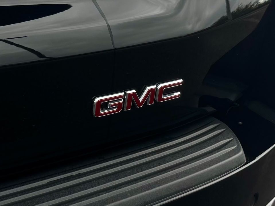 2025 GMC Yukon