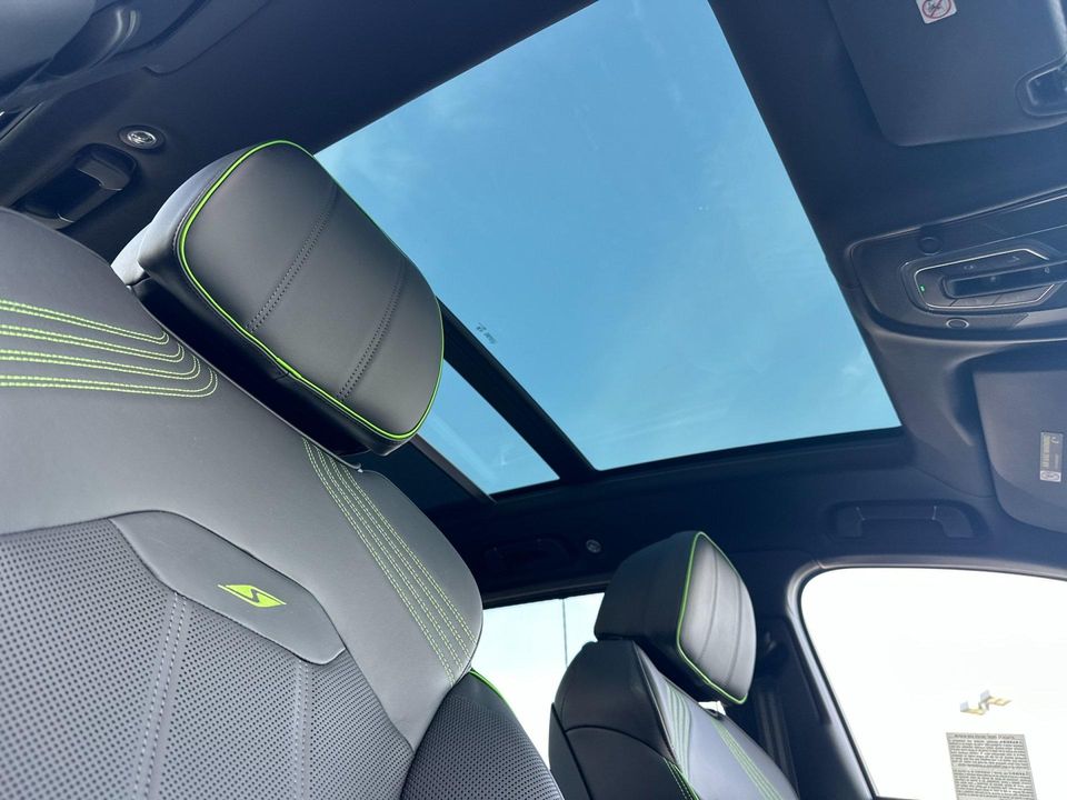 2025 Bentley Bentayga