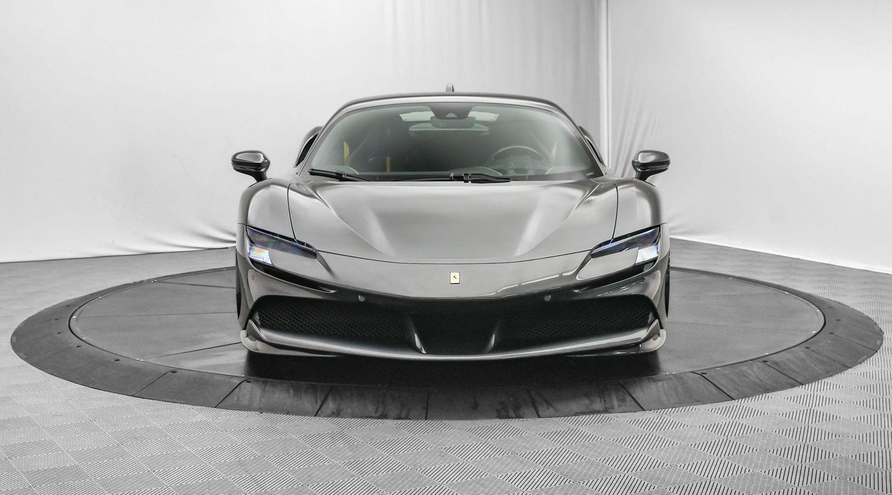2022 Ferrari SF90 Stradale
