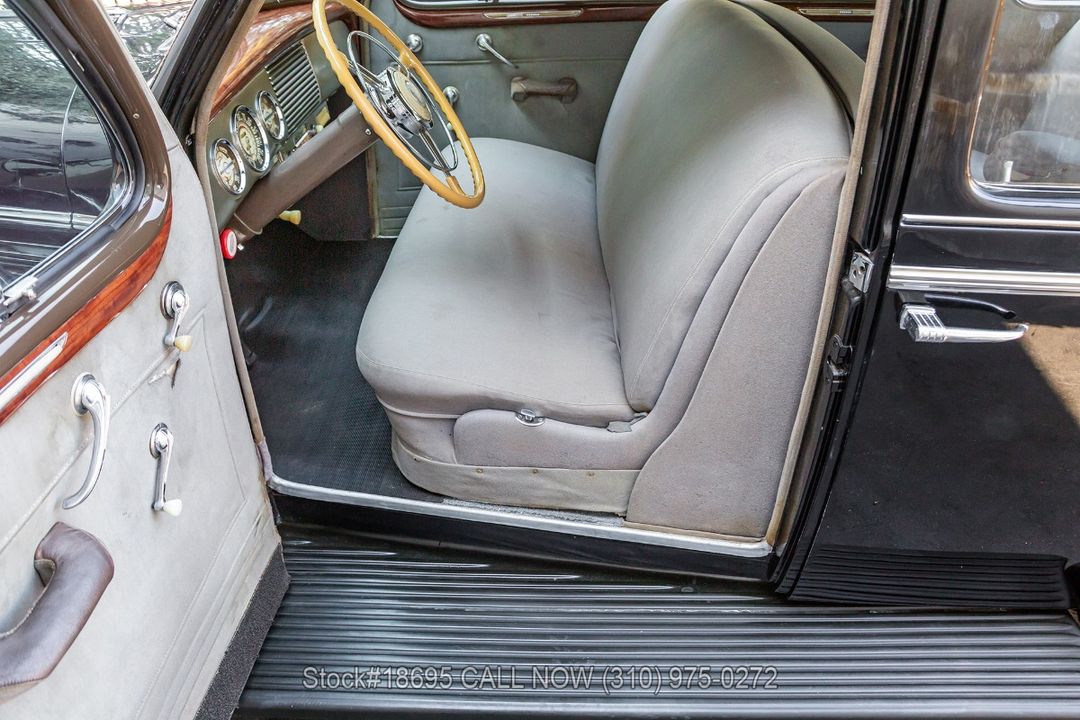 1940 Buick Limited Model 81 Touring