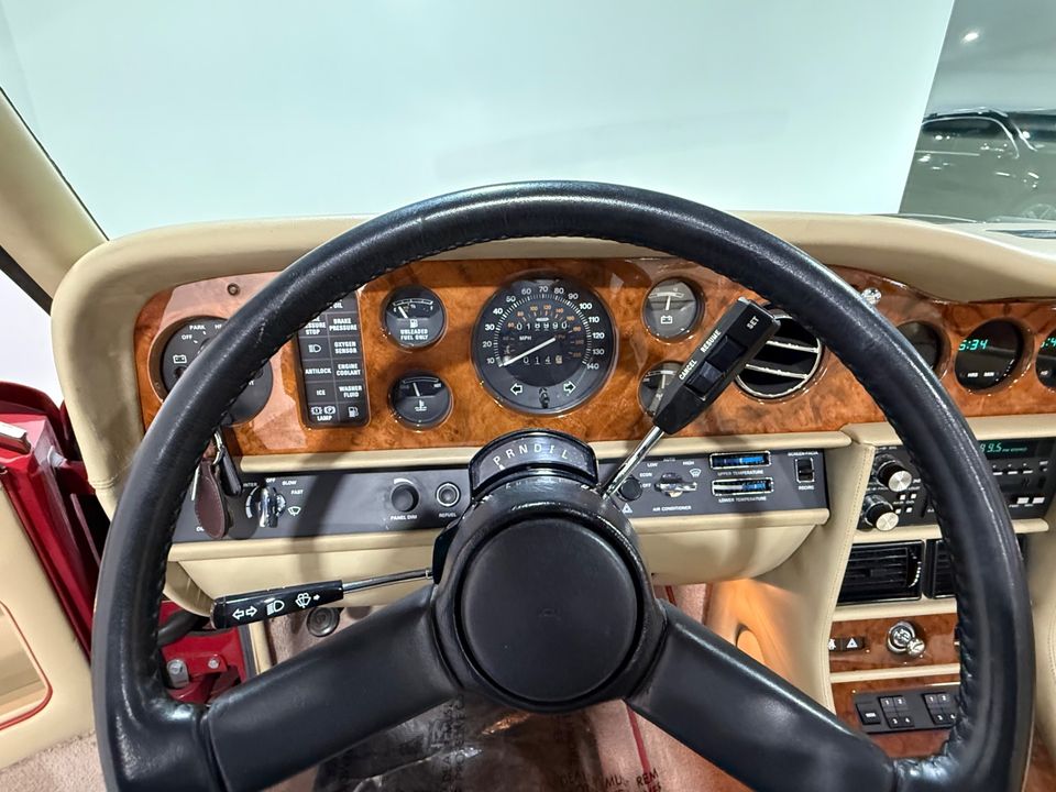 1988 ROLLS-ROYCE CORNICHE II