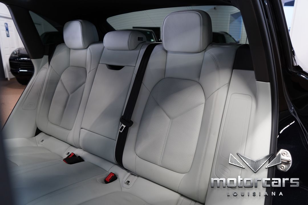 2019 Porsche Macan