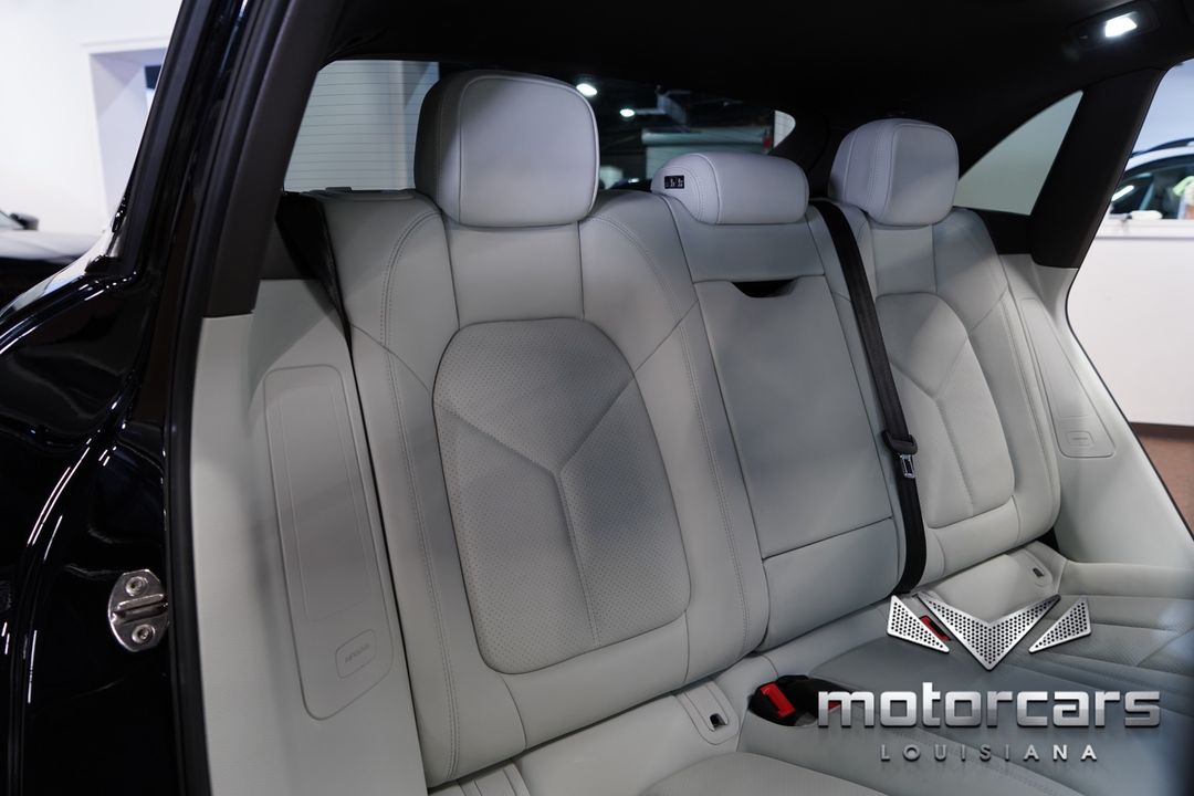 2019 Porsche Macan