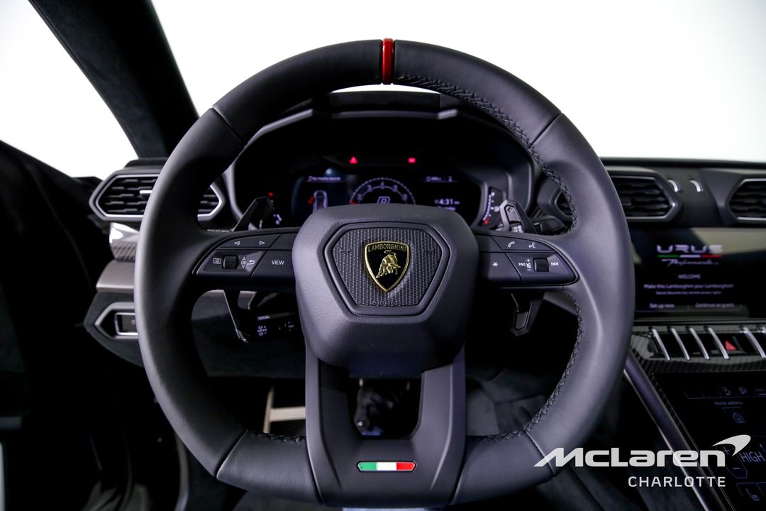 2024 Lamborghini Urus