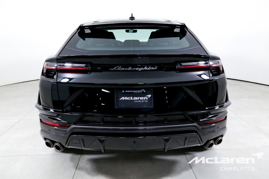 2024 Lamborghini Urus