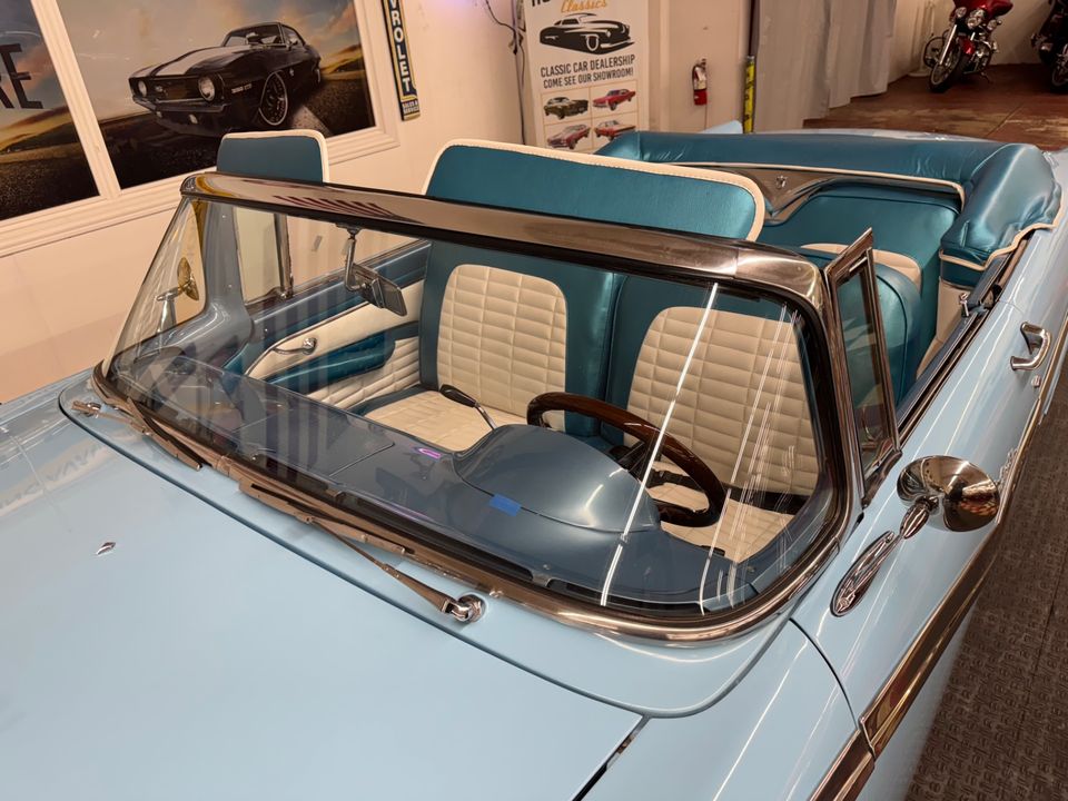 1956 Ford Fairlane