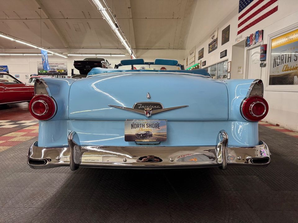 1956 Ford Fairlane