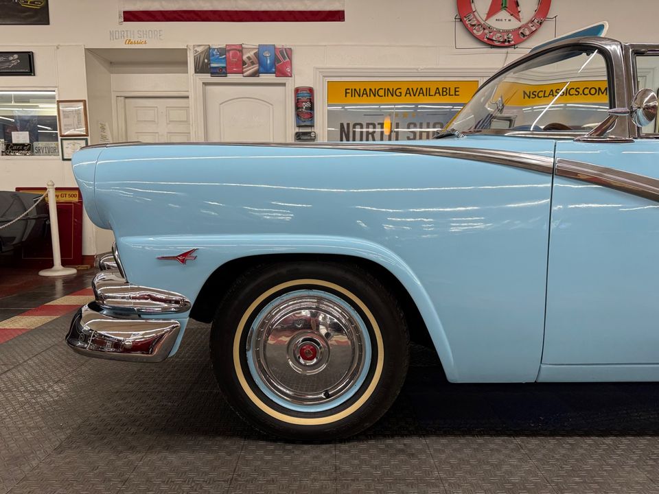1956 Ford Fairlane