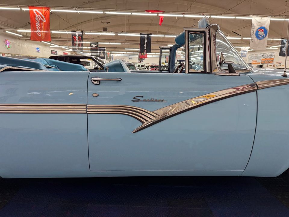 1956 Ford Fairlane