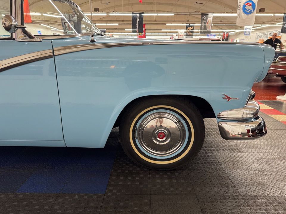 1956 Ford Fairlane