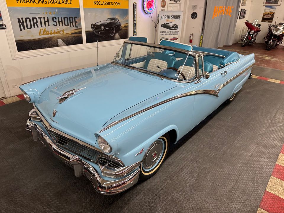 1956 Ford Fairlane