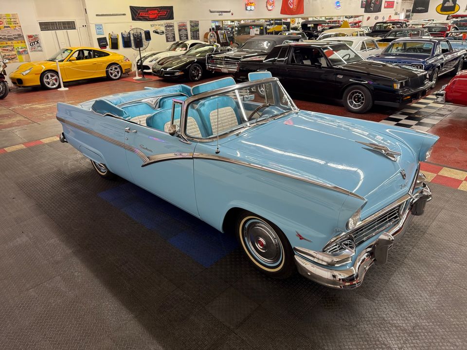 1956 Ford Fairlane