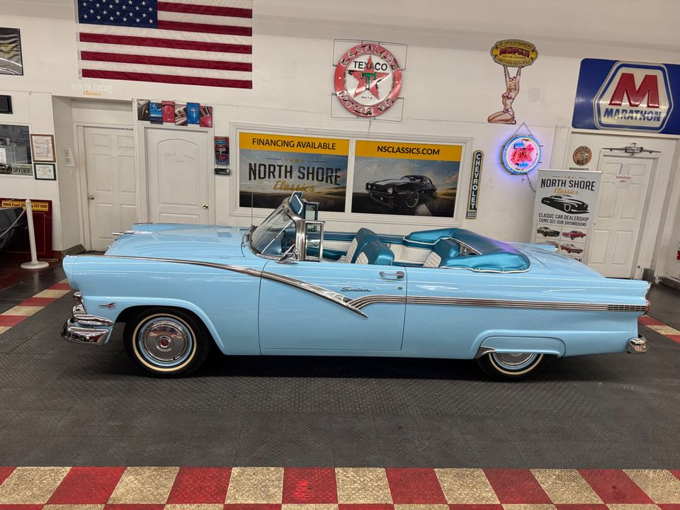 1956 Ford Fairlane