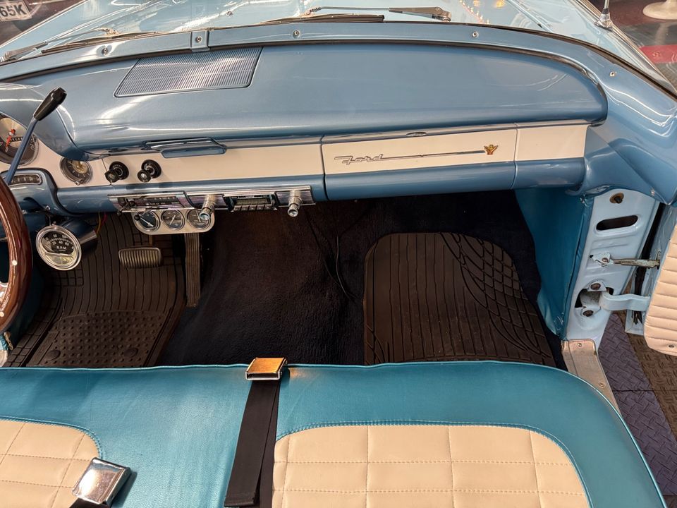 1956 Ford Fairlane