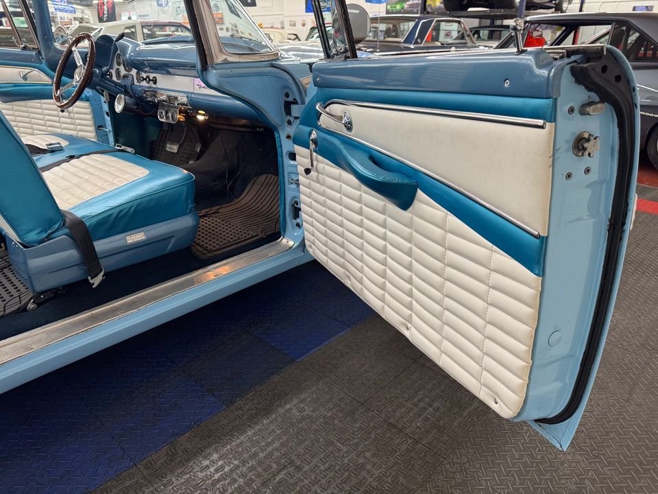 1956 Ford Fairlane