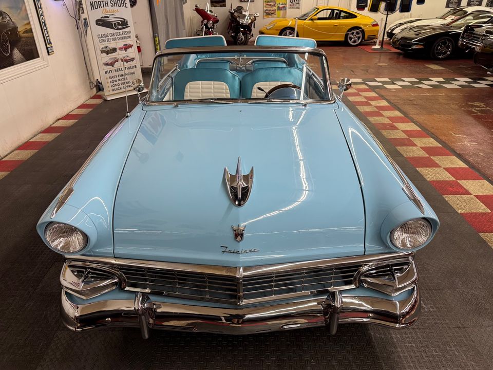 1956 Ford Fairlane