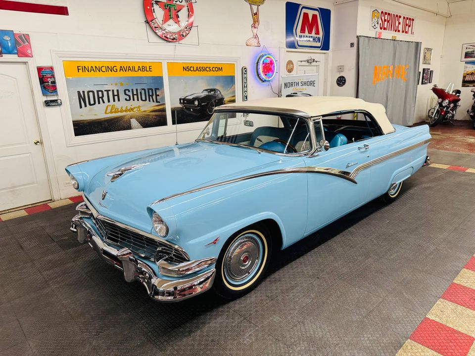 1956 Ford Fairlane