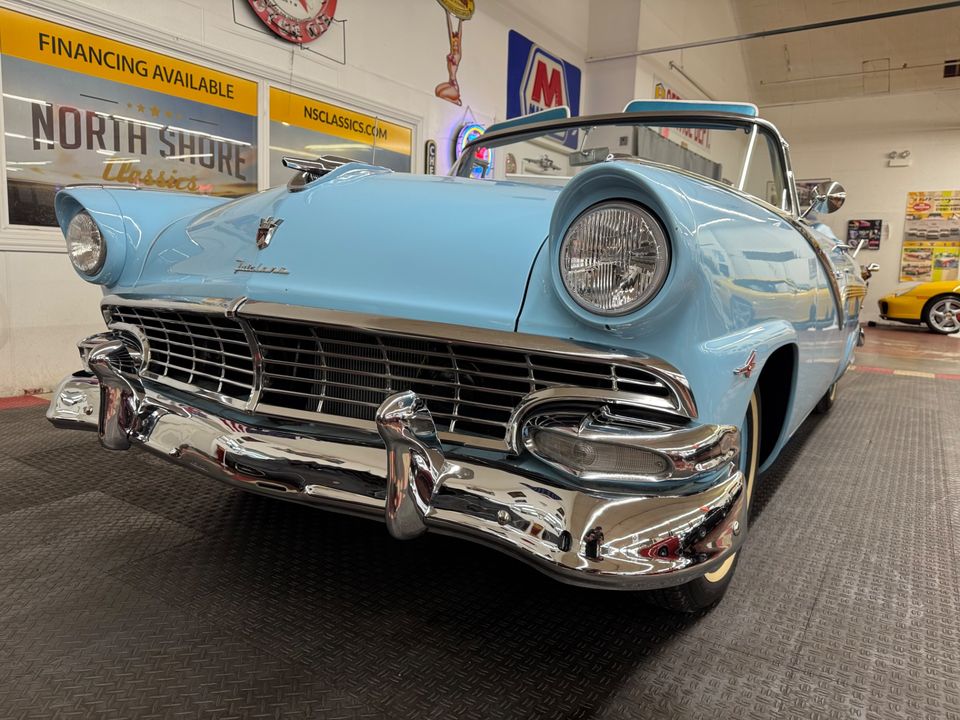 1956 Ford Fairlane