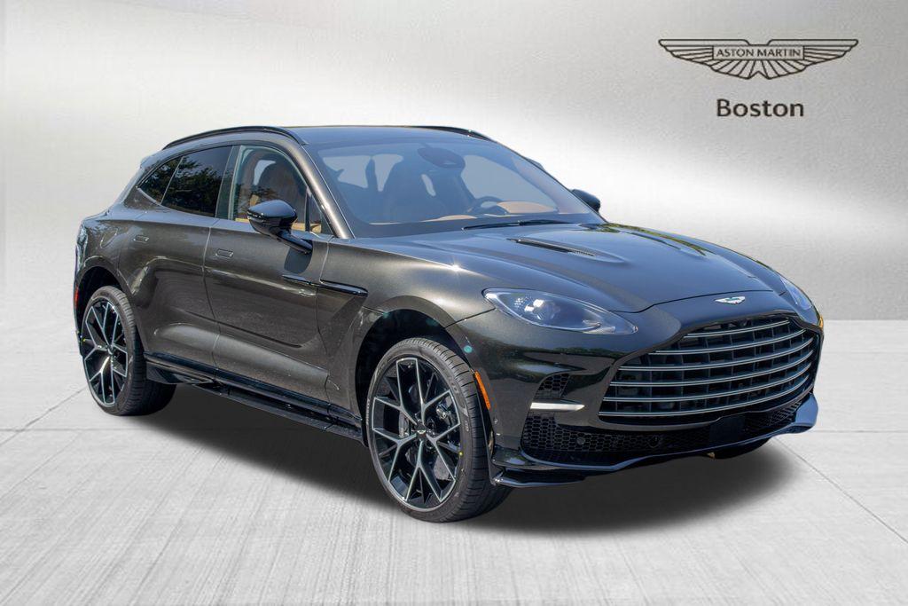 2026 Aston Martin DBX