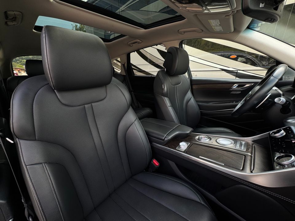 2021 Genesis GV80