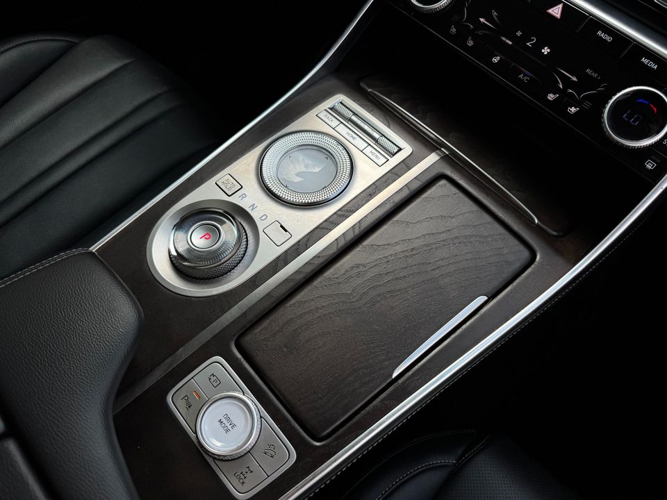 2021 Genesis GV80