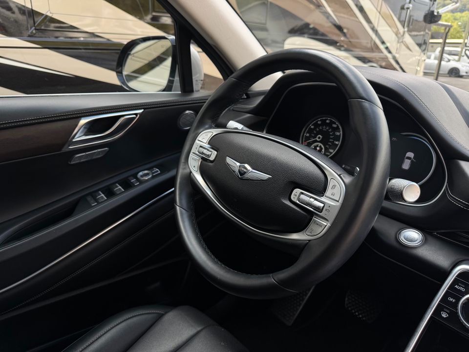 2021 Genesis GV80