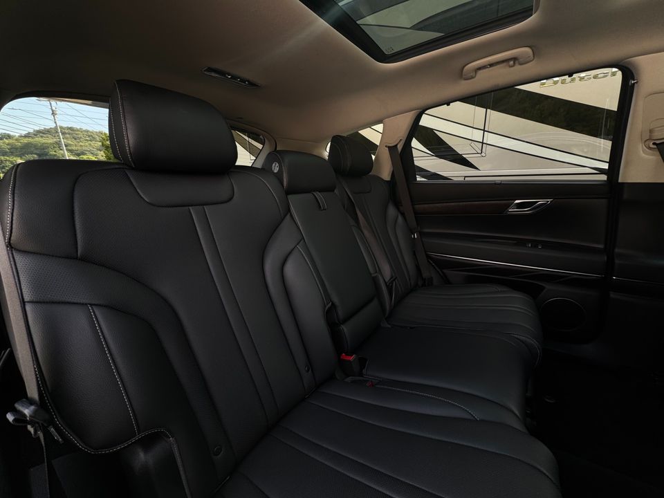 2021 Genesis GV80
