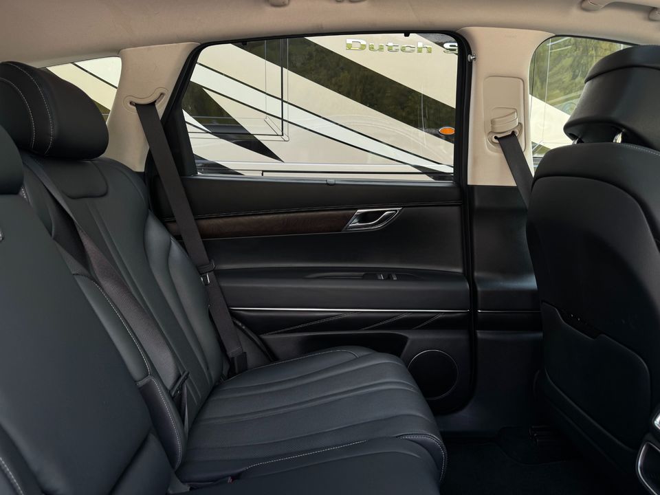 2021 Genesis GV80