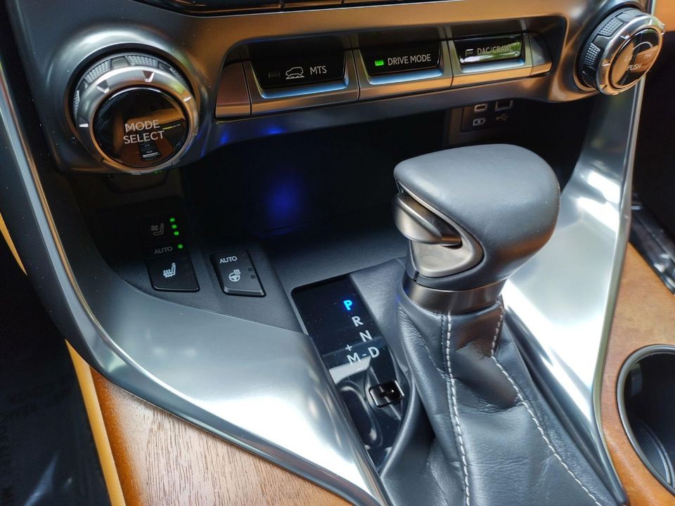 2024 Lexus LX