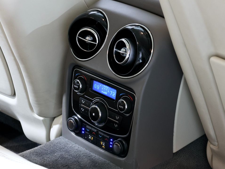 2013 Jaguar XJ