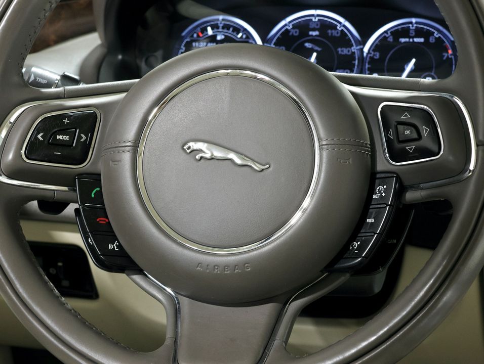 2013 Jaguar XJ