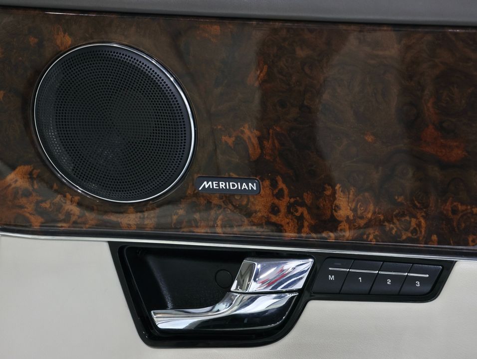 2013 Jaguar XJ