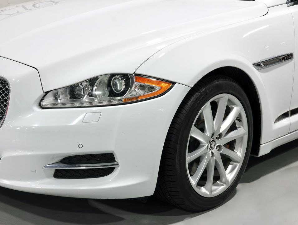 2013 Jaguar XJ