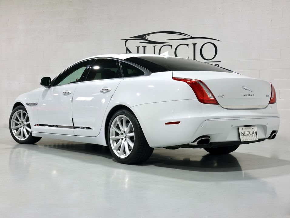 2013 Jaguar XJ