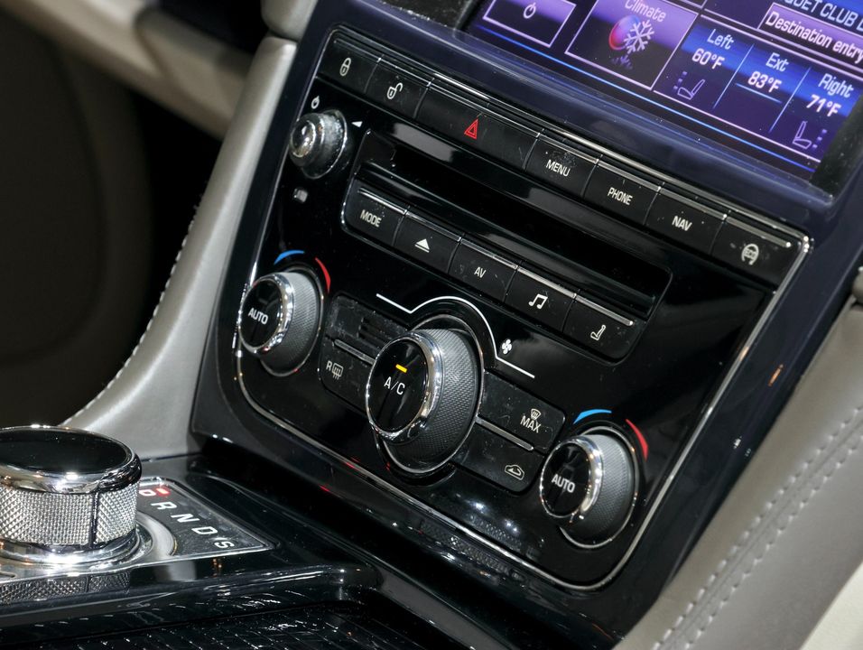 2013 Jaguar XJ