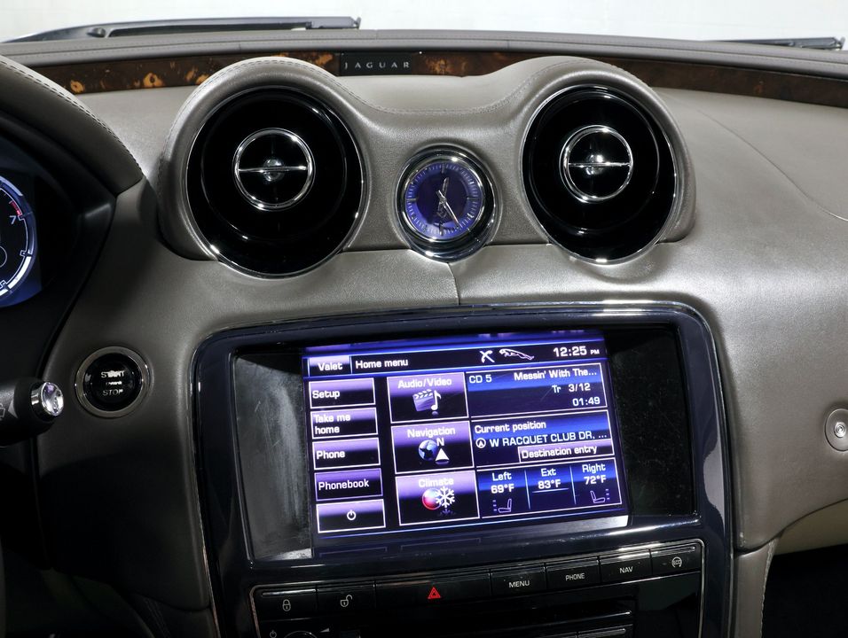 2013 Jaguar XJ