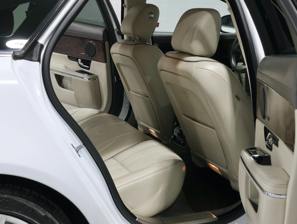 2013 Jaguar XJ